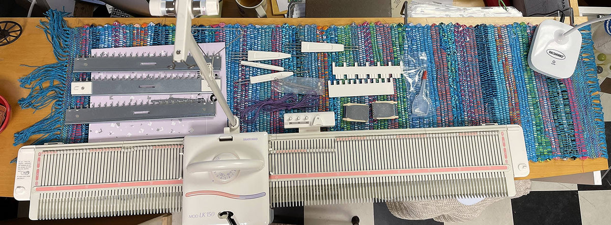 LK150 Silver Reed Studio LK150 6.5mm Mid Gauge Basic Knitting Machine